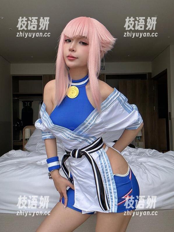 致敬已逝的芙莉莲，Umeko J的美图把一切变得异常美丽